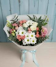 Букет цветов из:  Розы, Лизиантусы и Хризантемы в Юхнове