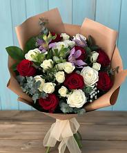 Букет цветов из:  Розы и Альстромерии в Юхнове