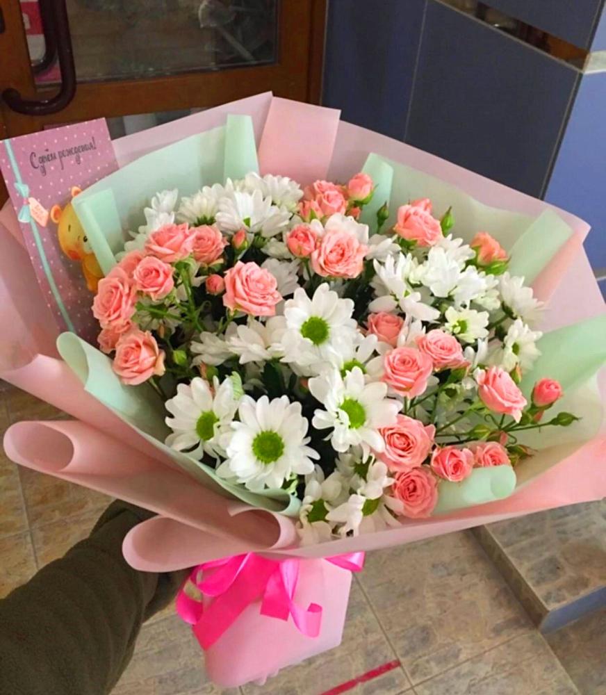 Букет цветов из: Розы и Хризантемы в Юхнове