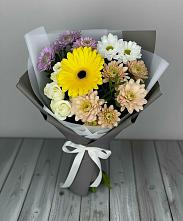 Букет цветов из:  Розы, Герберы и Хризантемы в Юхнове