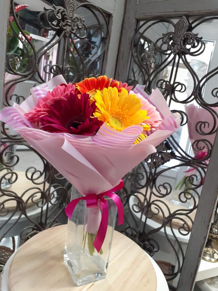 Букет цветов из: Герберы в Юхнове