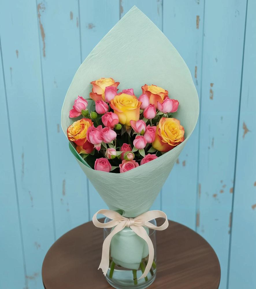 Букет цветов из: Розы в Юхнове