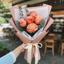 Букет цветов из:  Розы в Юхнове