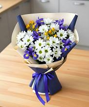 Букет цветов из:  Розы, Ирисы и Хризантемы #REPLACE_PRED# Юхнове