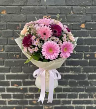 Букет цветов из:  Герберы и Хризантемы в Юхнове