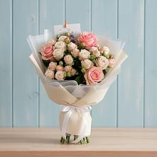 Букет цветов из:  Розы в Юхнове